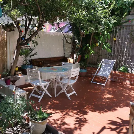 - Charming Little House With Terrace *