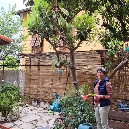 Ferienhaus - Charming Little House With Terrace Nizza